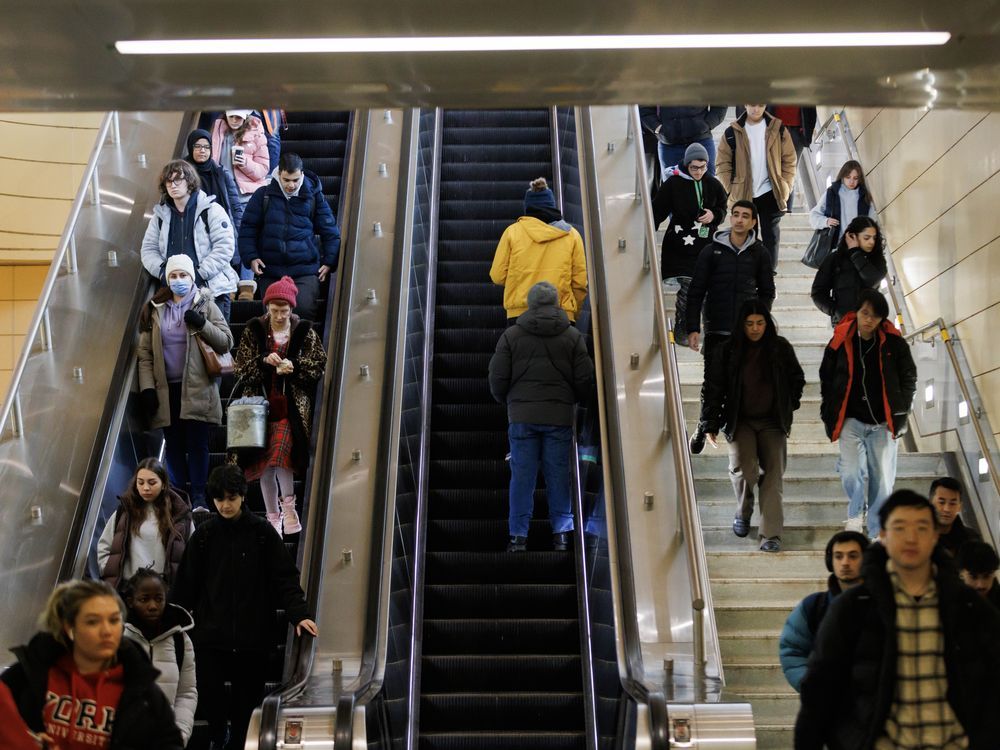 TTC ending free public Wi-Fi service in subway stations at end of the year