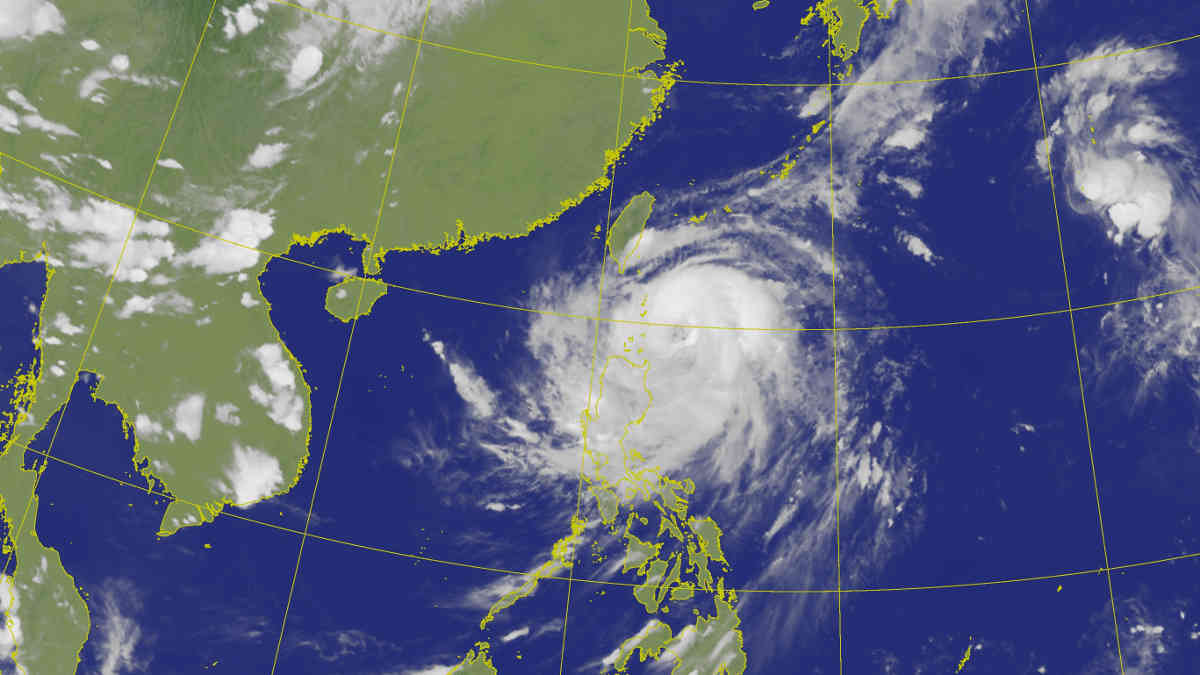 Typhoon Krathon forecast to make landfall in southern Taiwan