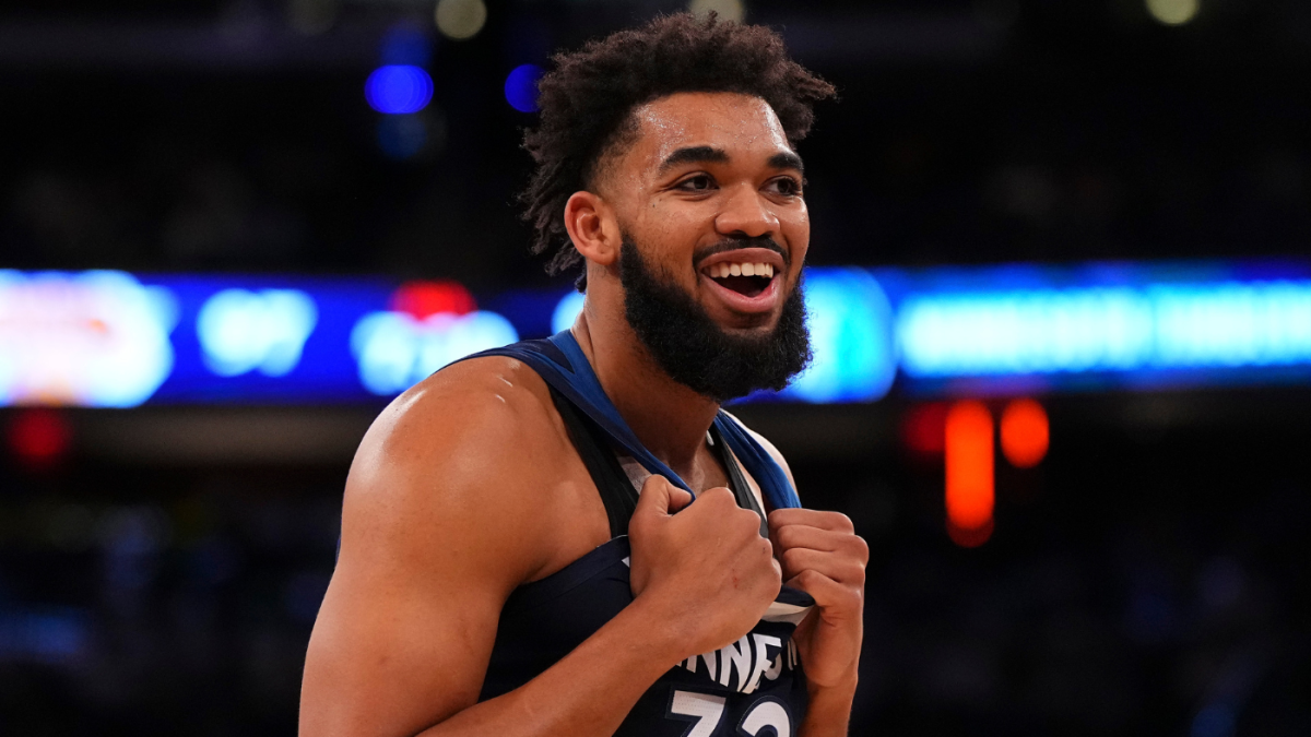  Why Knicks had to dance around Karl-Anthony Towns questions at media day: 'Don't know who that is' 