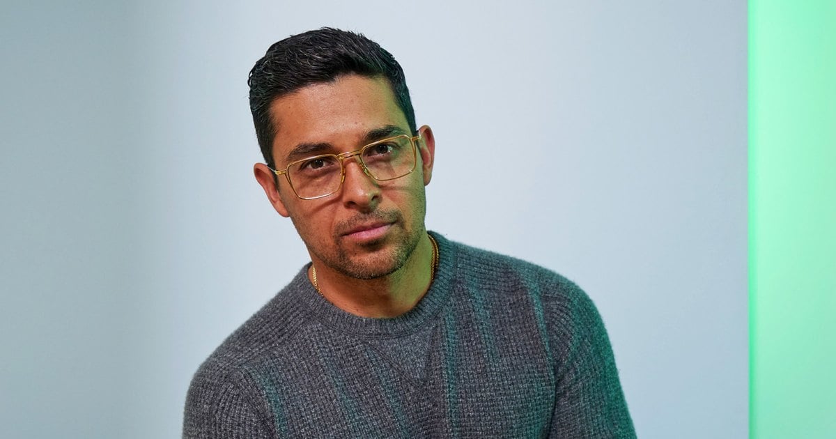 Wilmer Valderrama Recalls Plane 'Going Down' on Flight With A-List Actors