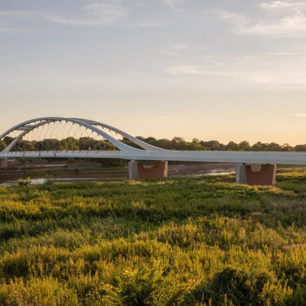 Knight Architects reinstates historic Germany-Poland border crossing with simple and elegant" bridge