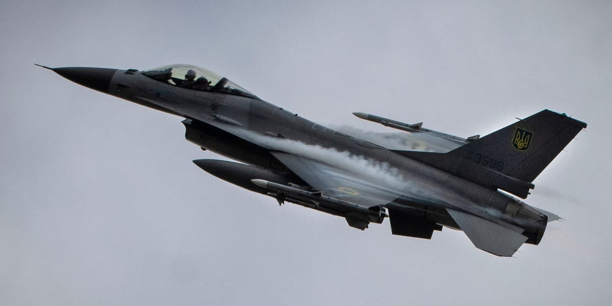 The old F-16s the West is giving Ukraine can't outmatch Russia's best jets, former US general says