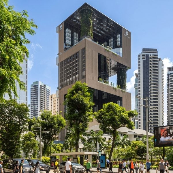 "Hotel in nature" in Singapore named Best Tall Building Worldwide