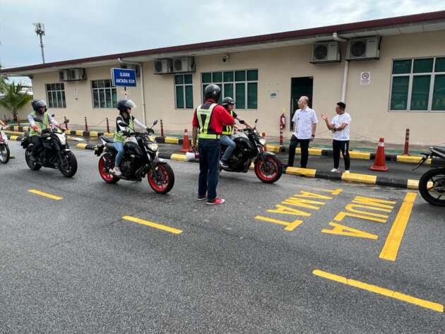 Pemegang lesen B2/B1 boleh semak kelayakan, mohon tukar ke B di Institut Memandu mulai hari ini