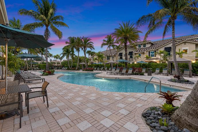 Dermot Company Pays $144M for Major South Florida Multifamily Complex