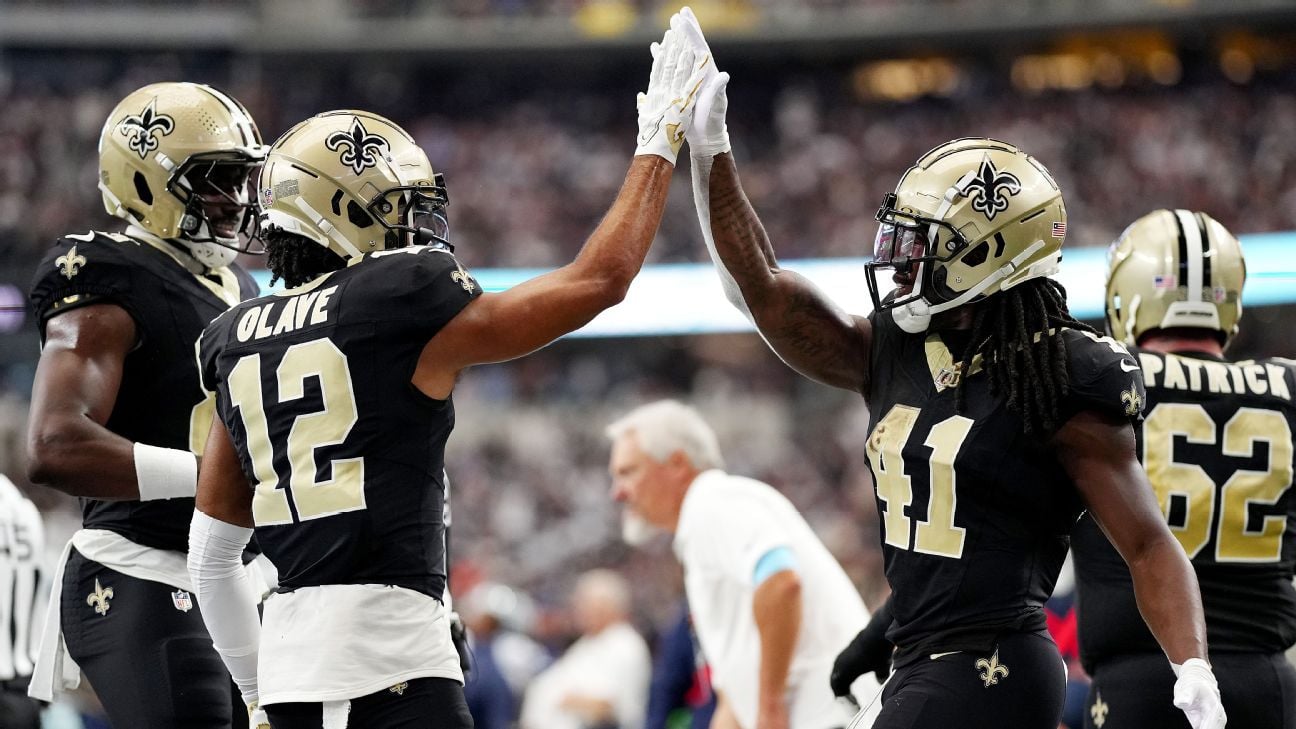 Kamara's 4 TDs helps Saints offense erupt again