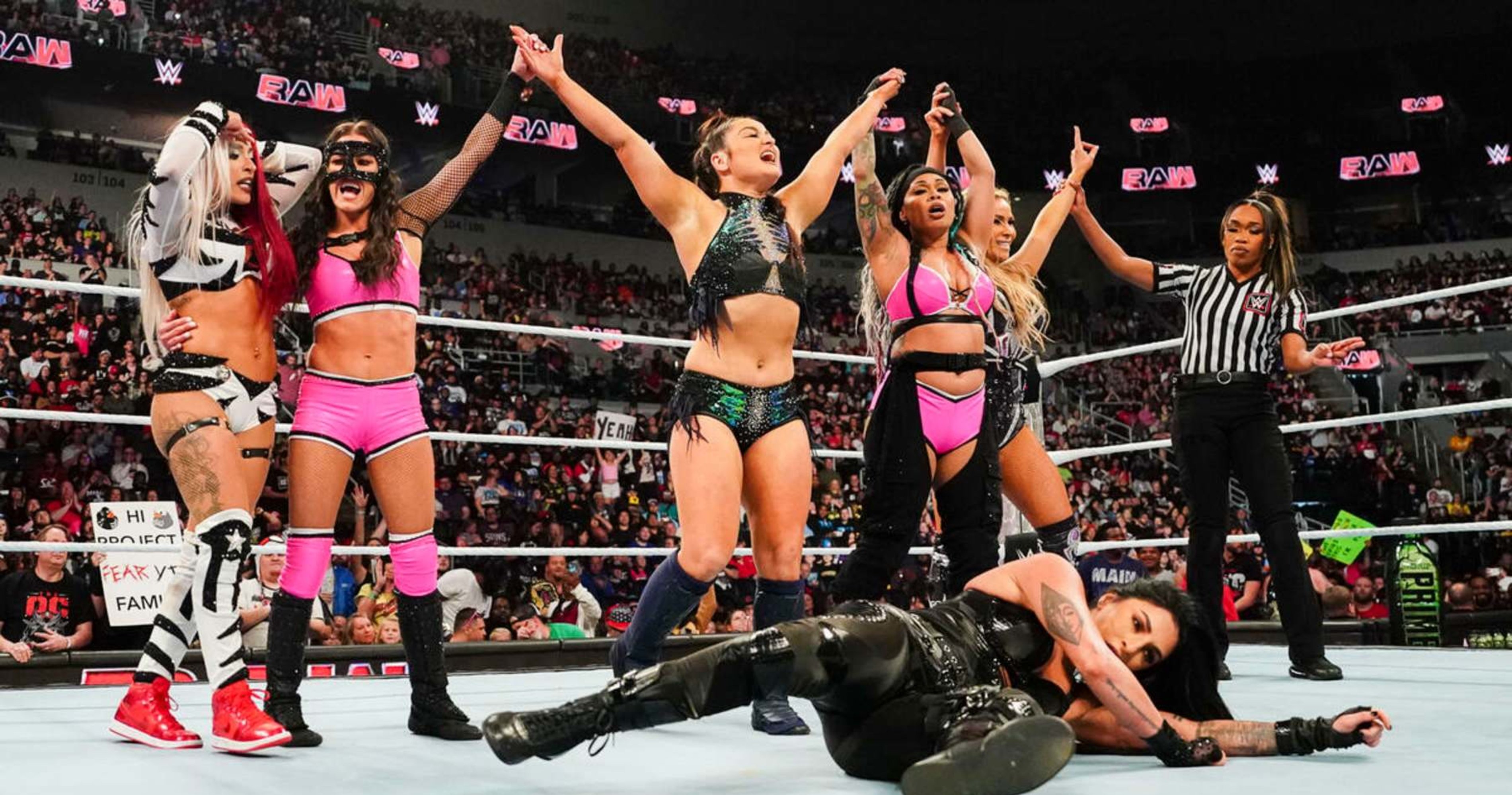 Fixing WWE Raw Women's Division, How Adam Cole's Return Helps AEW, More Quick Takes