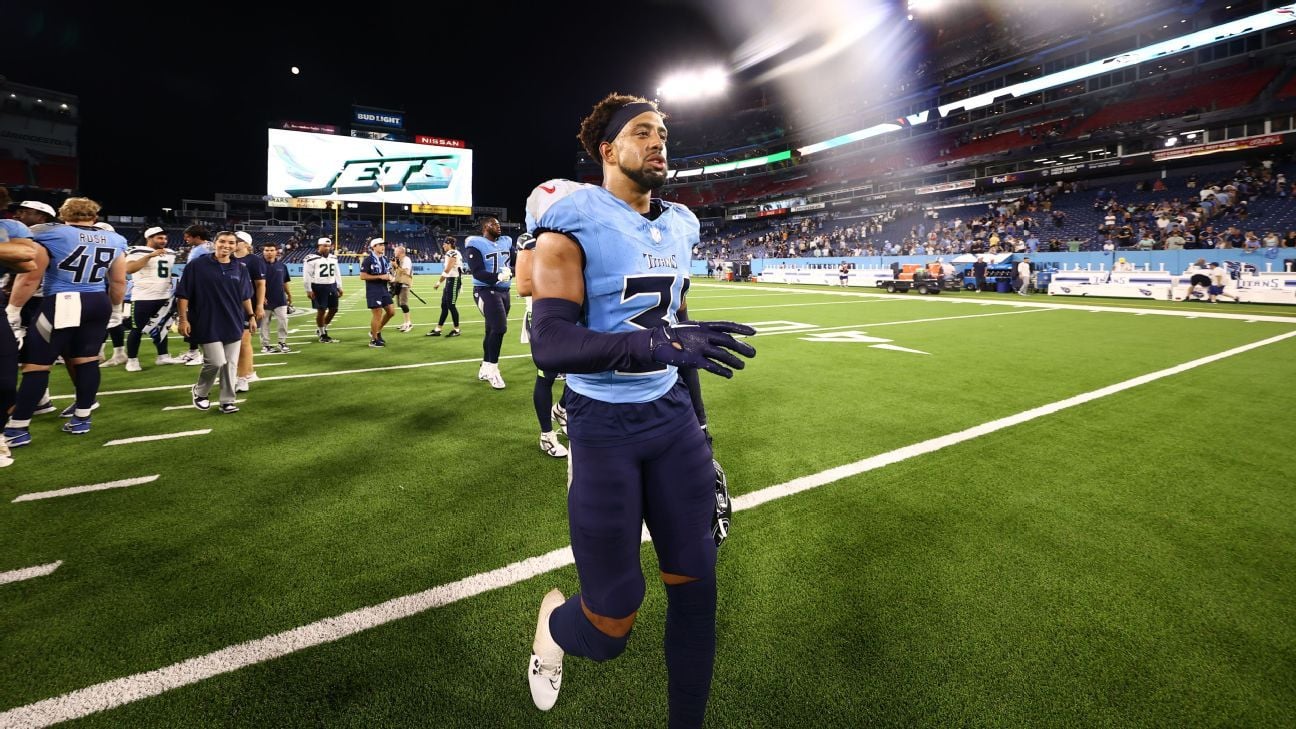 Titans to cut safety Adams, honoring his request