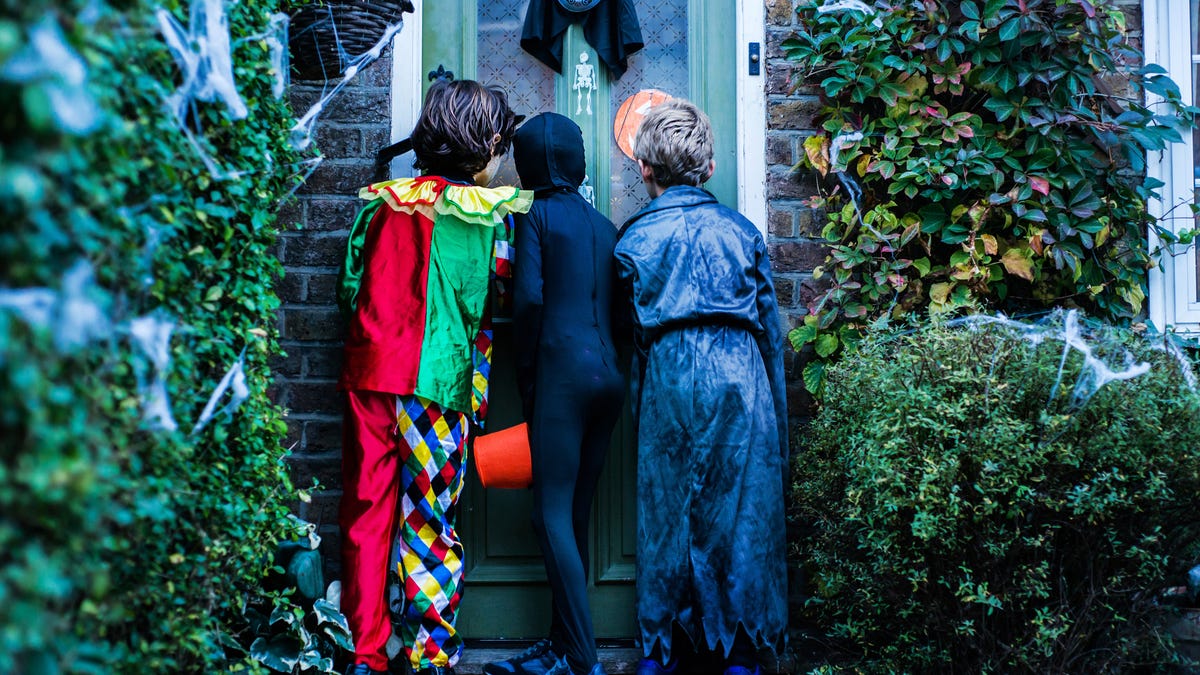 Ghoulishly Good Safety: 7 Tips to Prep Your Home Security for Halloween