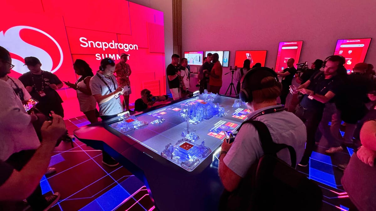 Qualcomm's Snapdragon 8 Elite Chip Will Make Your Phone Less Annoying