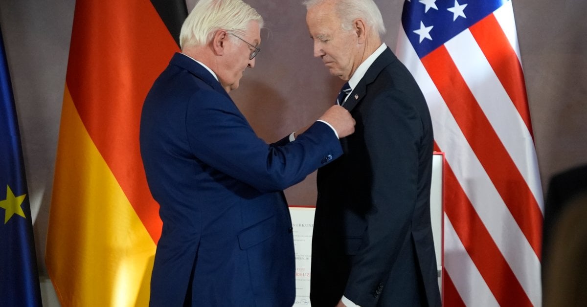 Germany Honors Biden for His Contribution to Trans-Atlantic Ties as the U.S. Election Looms