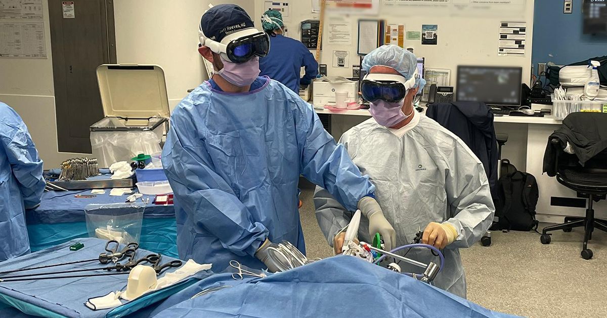 Why Surgeons Are Wearing The Apple Vision Pro In Operating Rooms