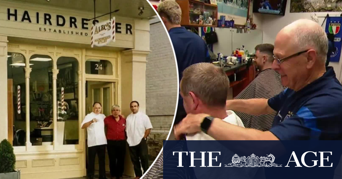 Adelaide barber celebrates 50 years in the job