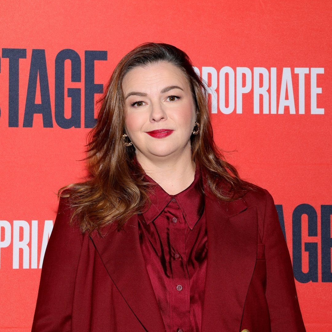  Amber Tamblyn Shares She Underwent Ear-Pinning Surgery at Age 12 