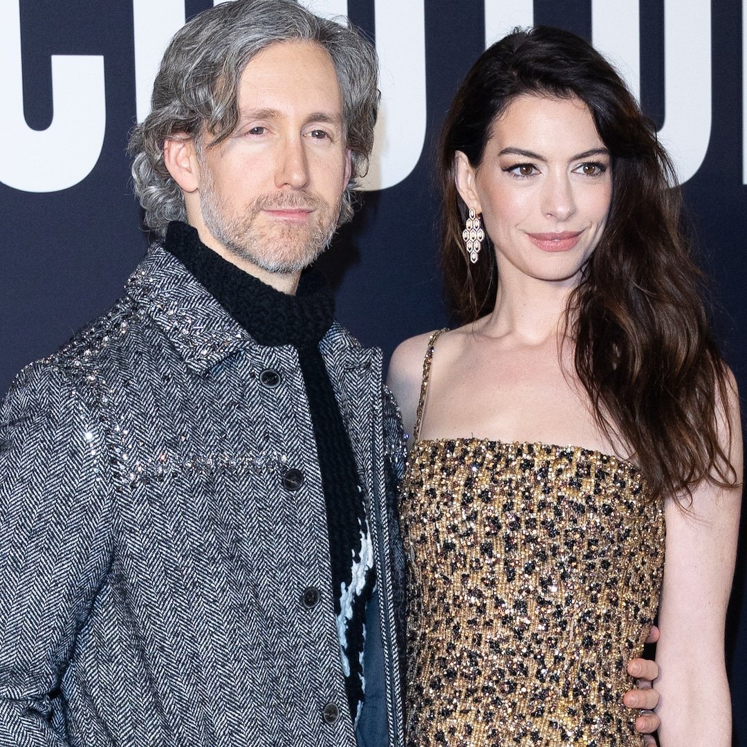  Anne Hathaway Reveals Sweet Anniversary Gift From Husband Adam Shulman 