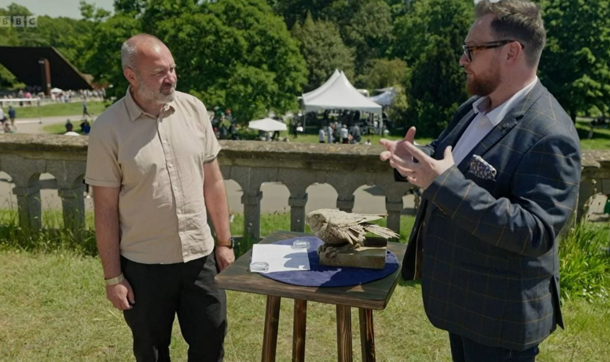 Antiques Roadshow guest refuses to sell falcon sculpture despite staggering value