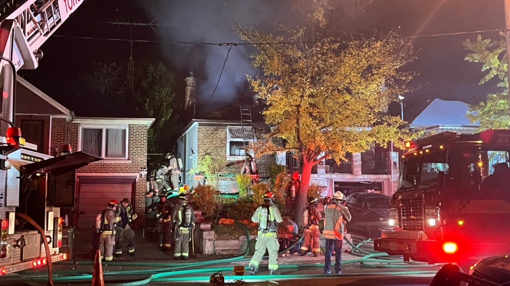 Baby dead, woman critical after Toronto house fire 