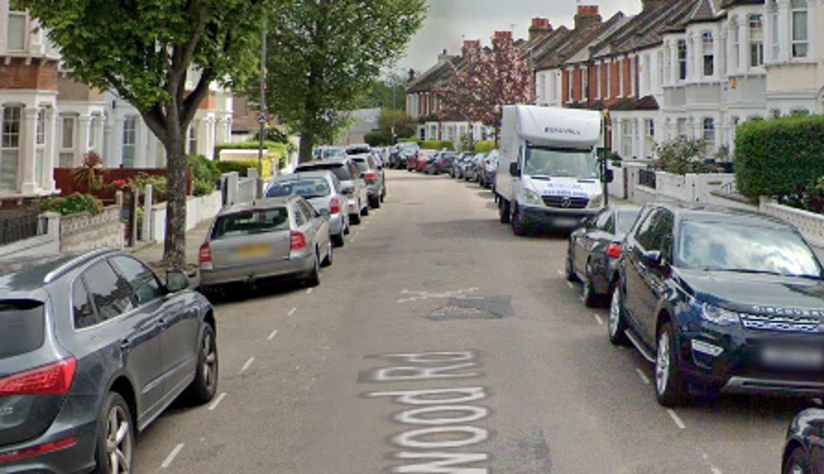 Balham stabbing: Police trying to trace family of teenager knifed to death in south London