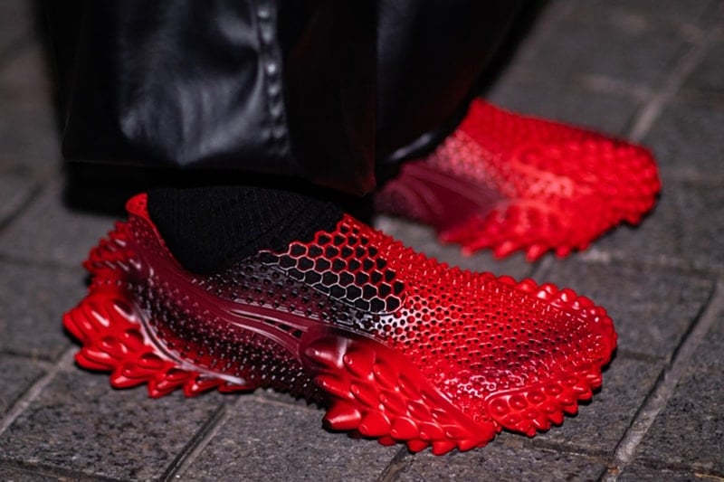 Best Footwear Trends at Shanghai Fashion Week SS25