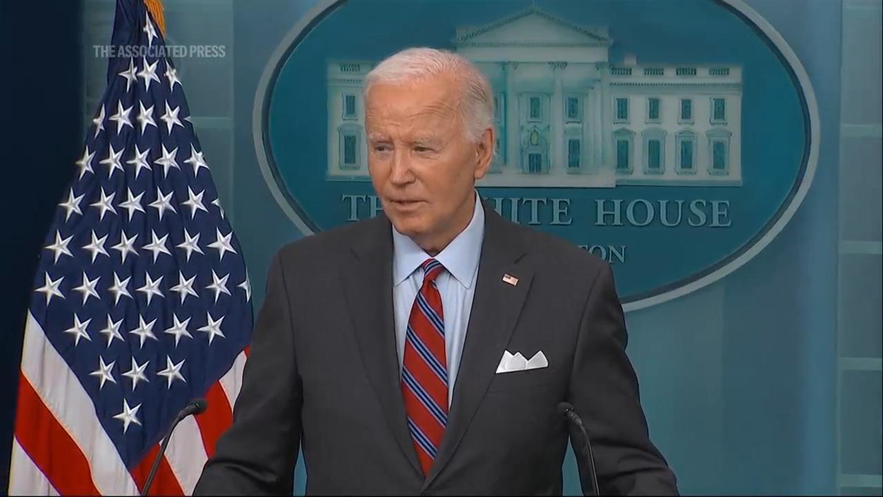 Biden talks election, economy and Middle East in surprise news briefing