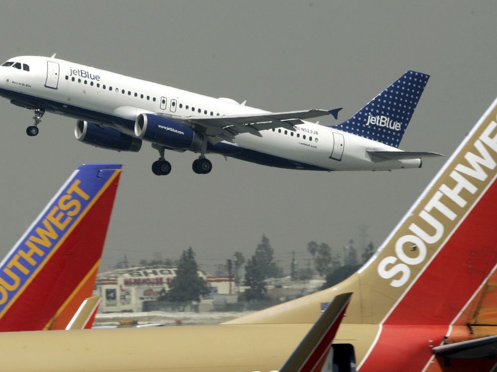 California announces sustainable fuels partnership to curb emissions from planes