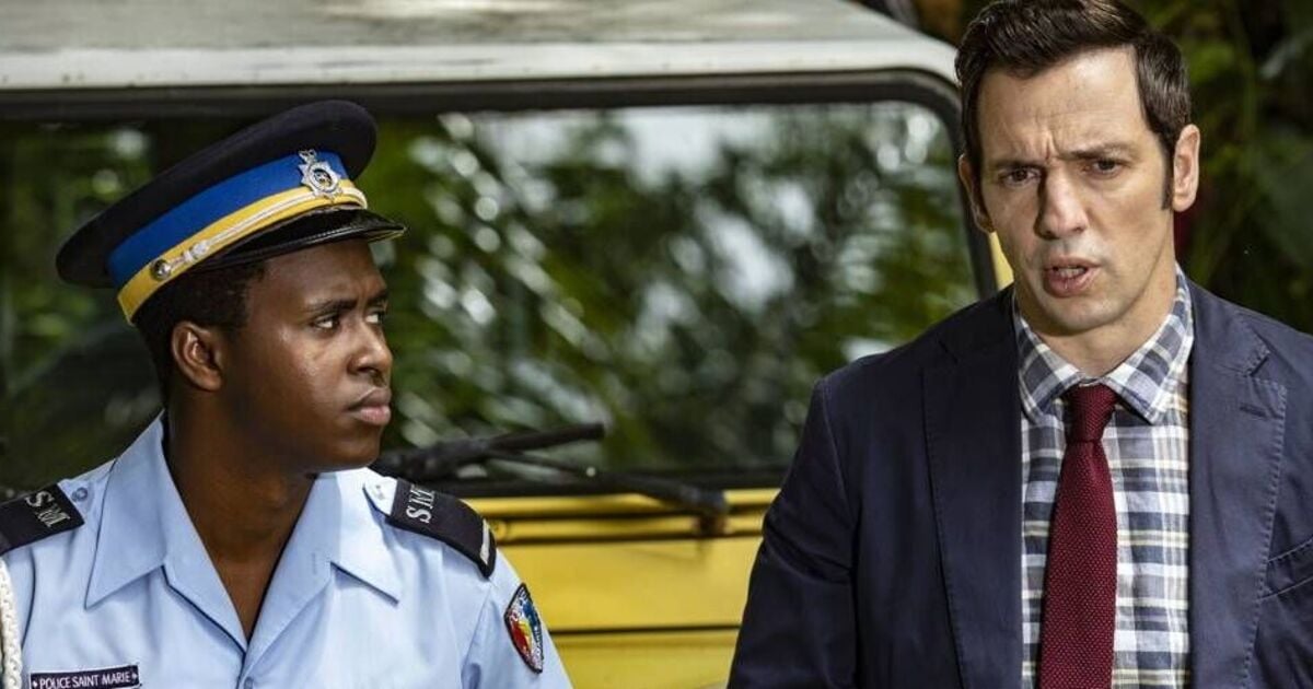 Death In Paradise star teases huge return to show after surprise exit