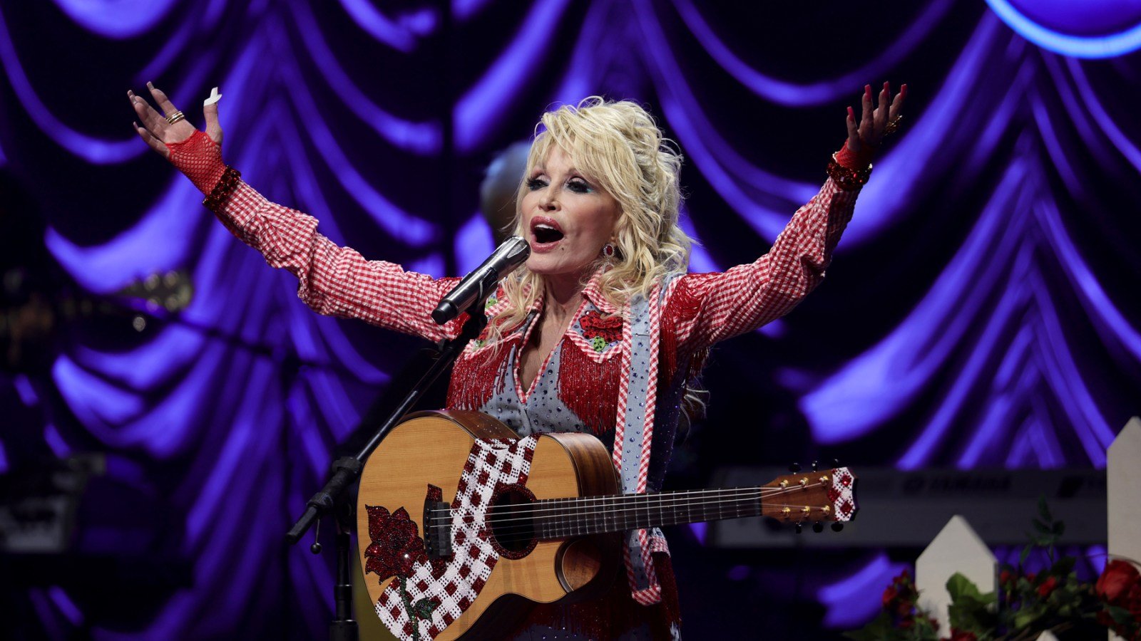 Dolly Parton Donates $1 Million to Hurricane Helene Relief Efforts