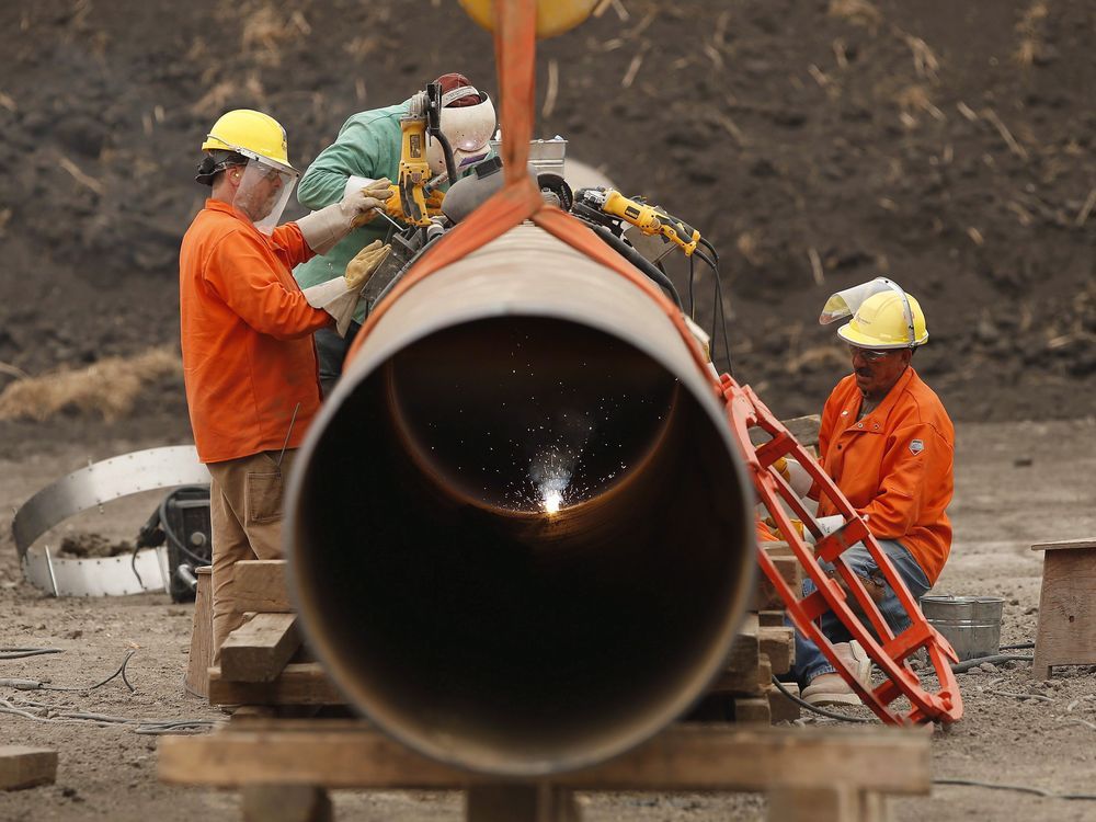 Enbridge to spend $700 million building new oil and natural gas pipelines in Gulf of Mexico