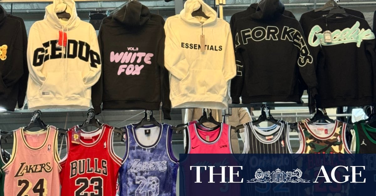 Fashion label shirtfronts Melbourne Royal Show over counterfeit clothing