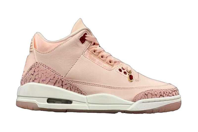 First Look at the Air Jordan 3 "Valentine's Day"