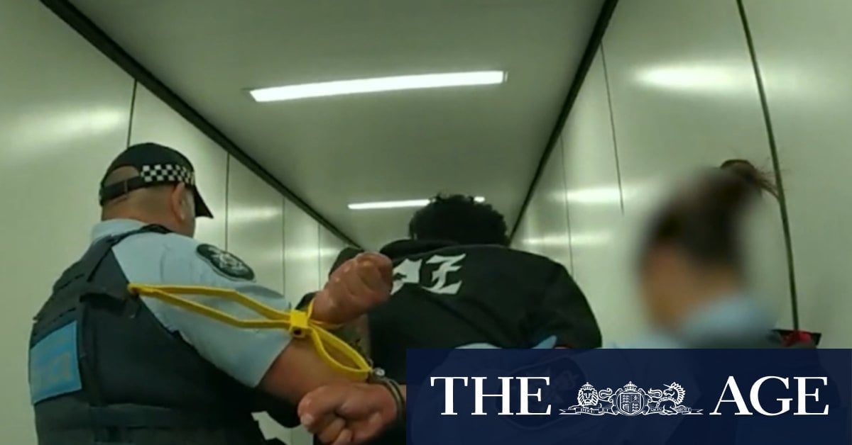 Flight diverted after New Zealander allegedly assaults crew