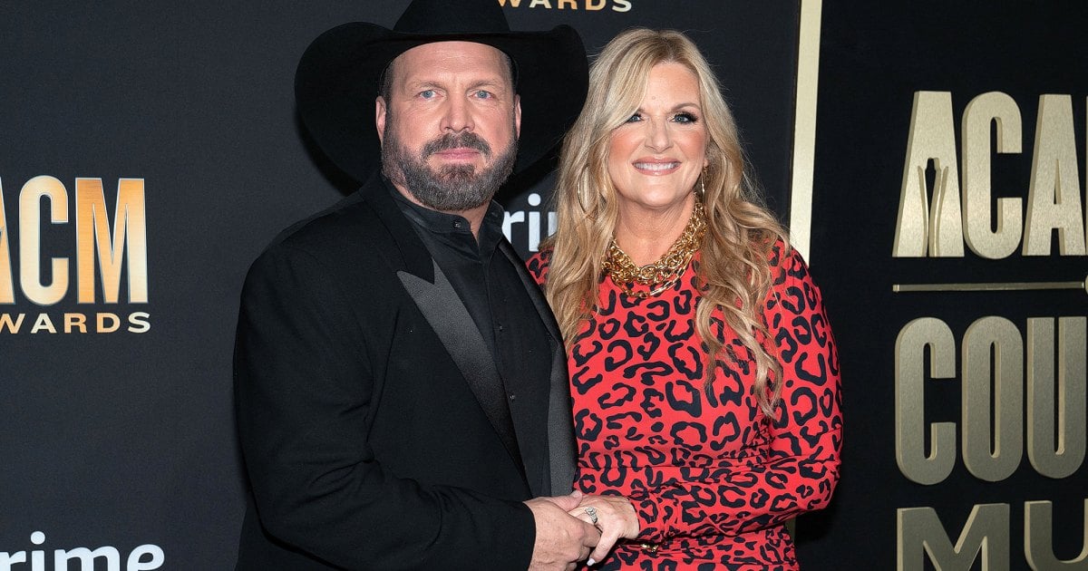 Garth Brooks Shared Pic With Trisha Yearwood Days Before Assault Claims