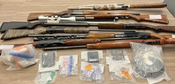 Gimli RCMP seize guns, drug paraphernalia in search of Riverton home