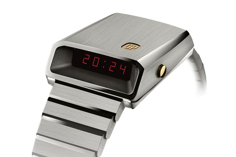 Girard-Perregaux Taps Into 70s Archives with Casquette 2.0 Titanium and Gold Edition