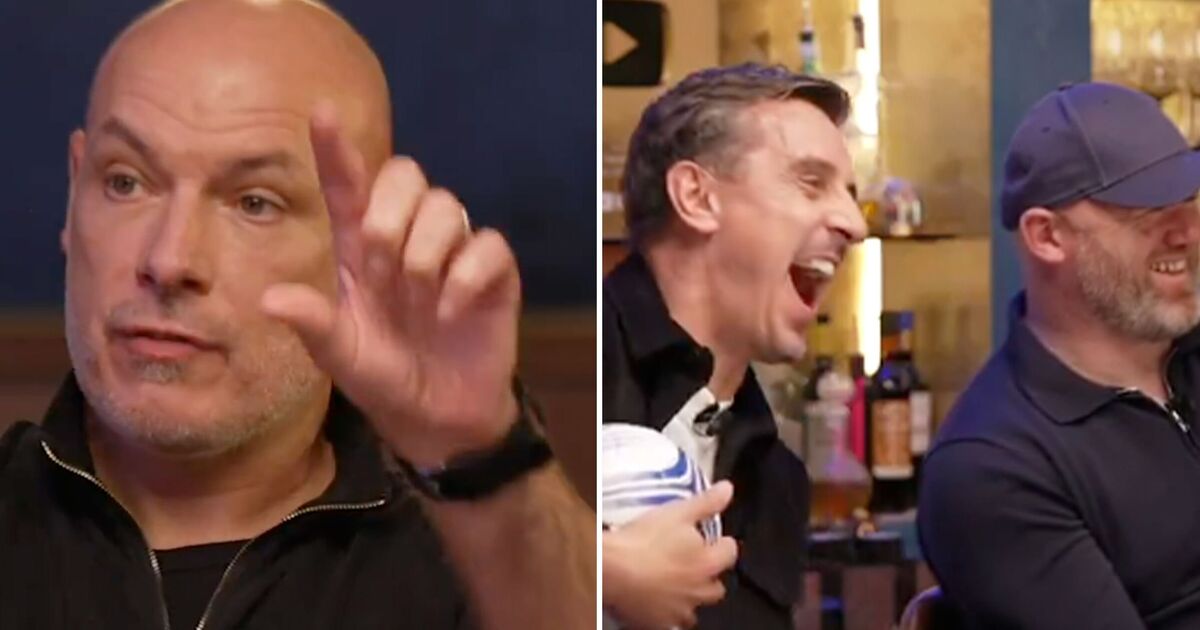 Howard Webb puts Roy Keane in his place and leaves Gary Neville in stitches