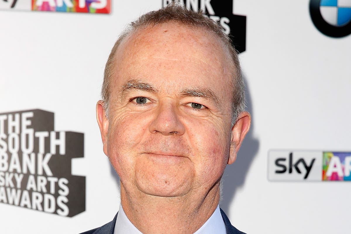 Ian Hislop 'inside black cab struck by gunshot' near Private Eye office in Soho 