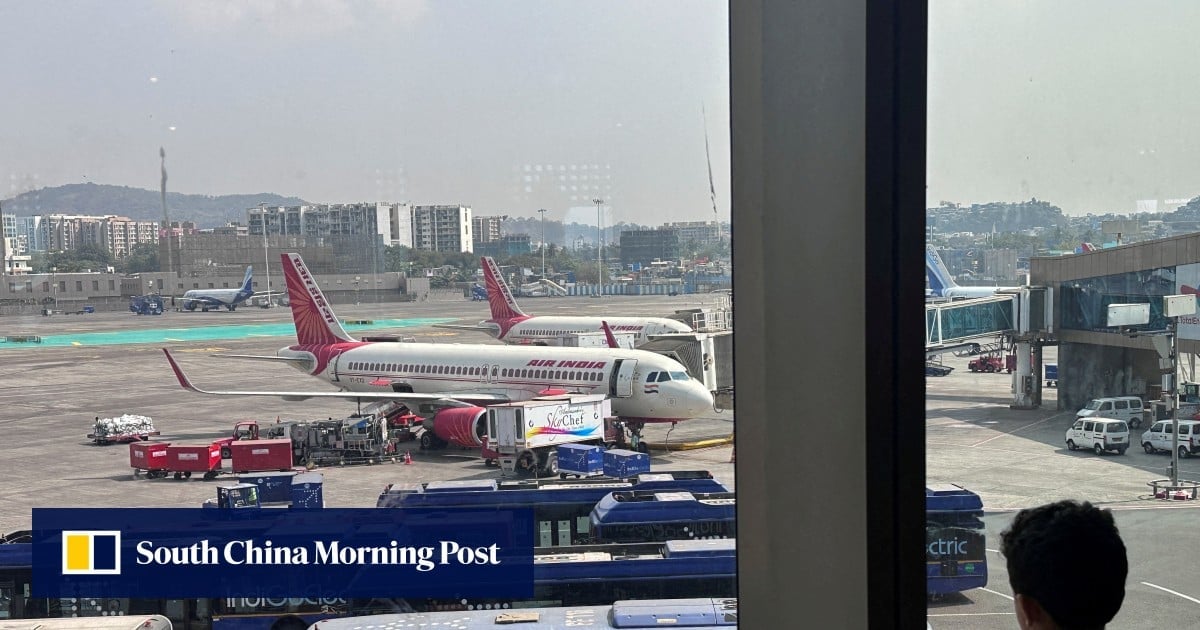 India warns social media after airline bomb threats