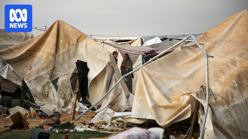 Israeli air strikes pound Gaza Strip with at least 40 people dead as UN says Israel 'cutting off northern Gaza completely'