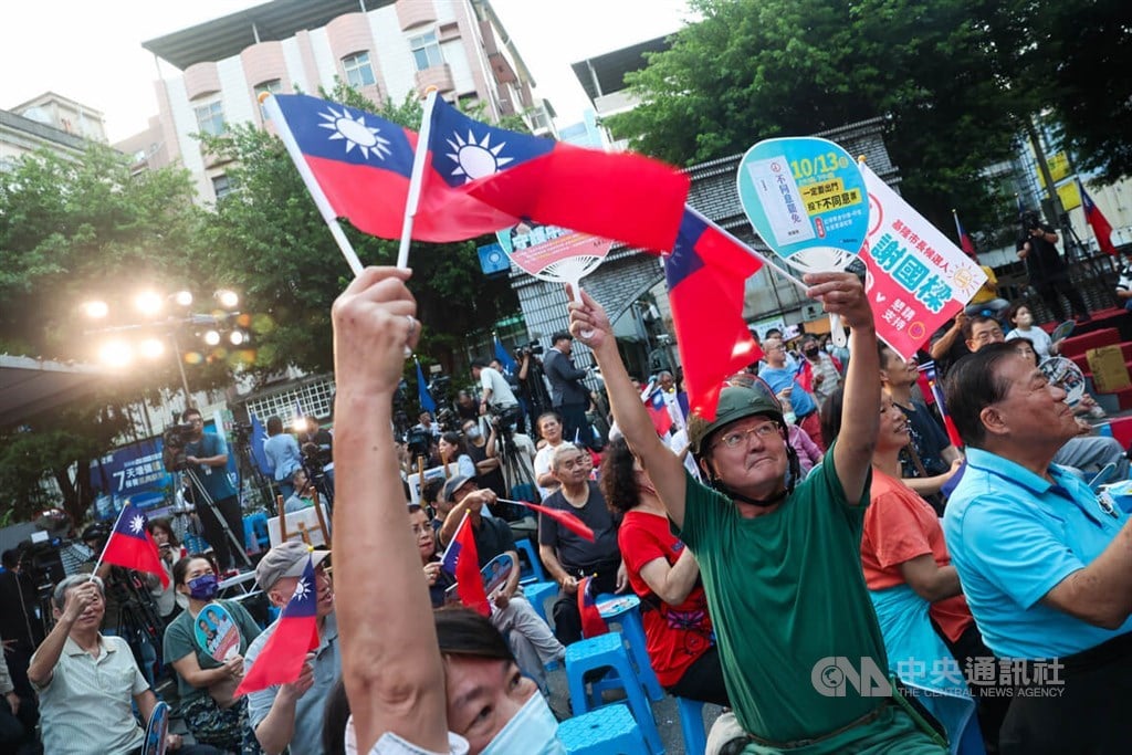 Keelung mayor Hsieh remains in office after defeating recall vote