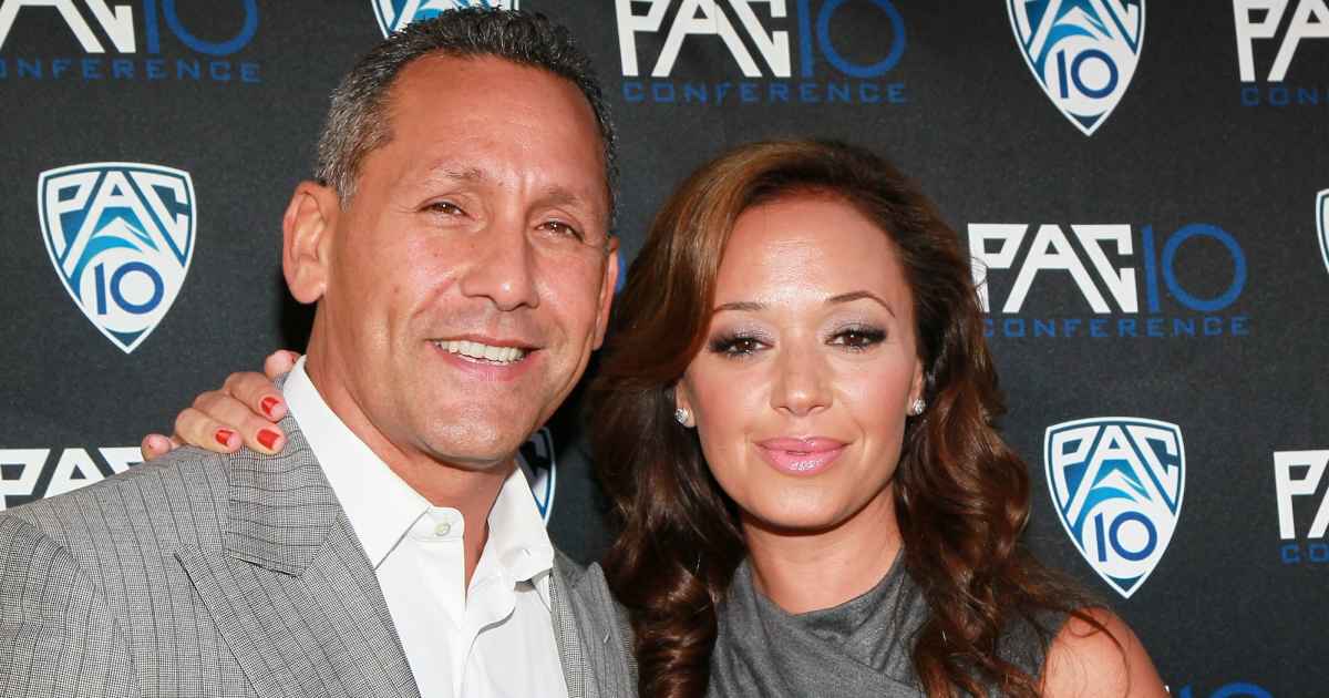 Leah Remini and Husband Angelo Finalize Divorce