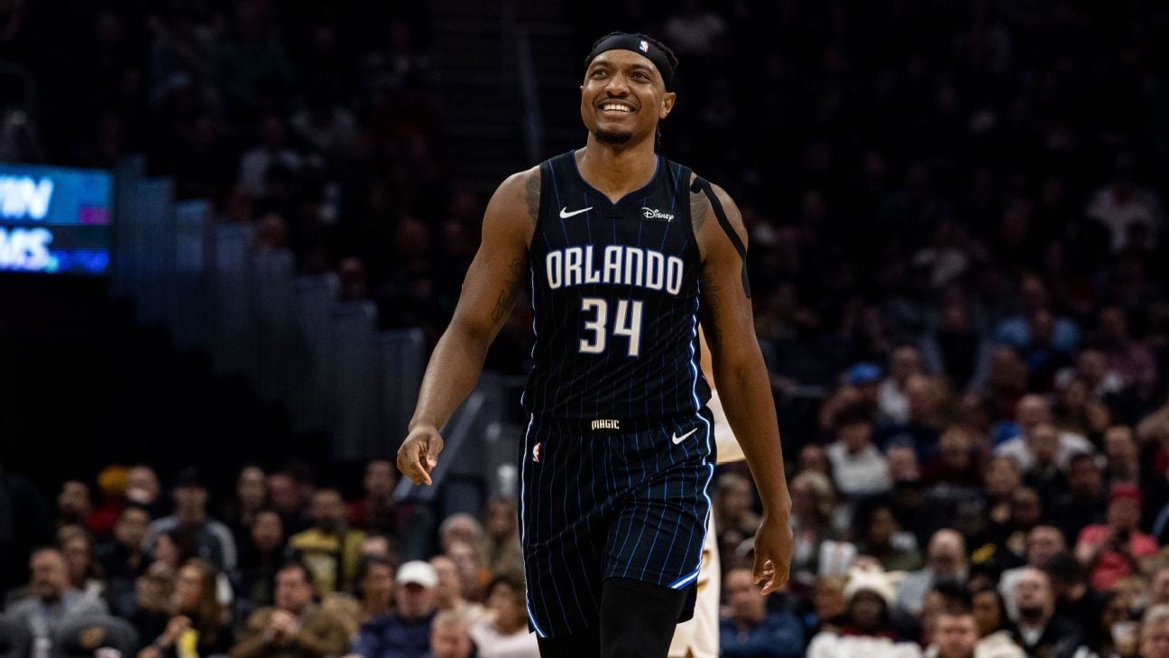 Magic extend center Carter on 3-year, $59M deal