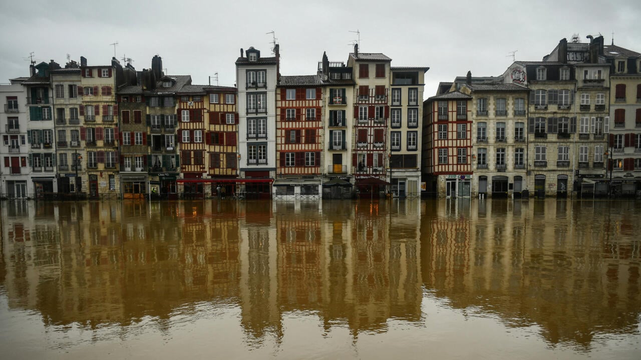 Major floods in southeast France cause significant damage, power cuts