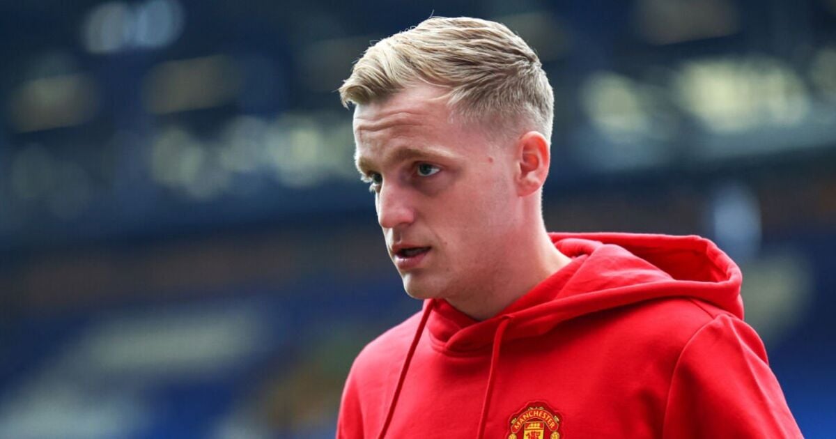 Man Utd flop Donny van de Beek explains why he failed at Old Trafford as finger pointed