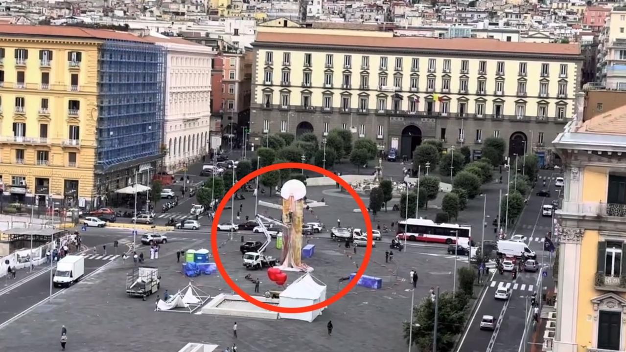 Mayor defends giant penis sculpture