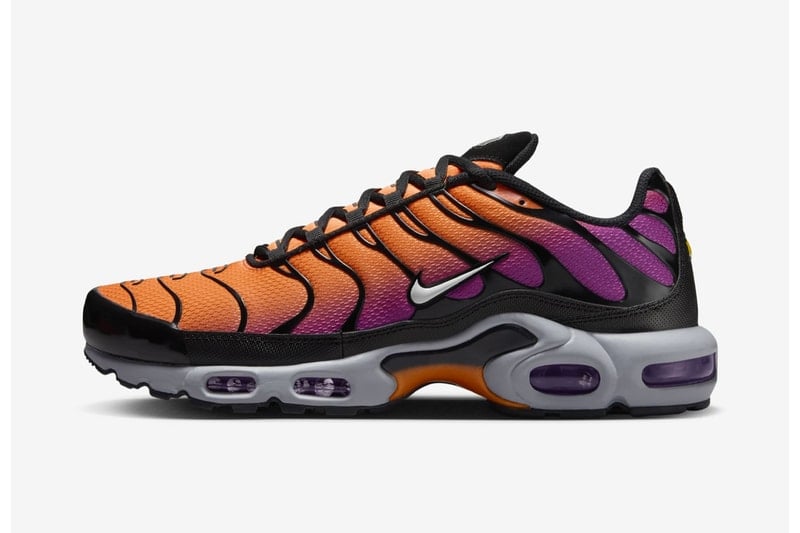 Nike Air Max Plus Takes You to a "Desert Sunset"