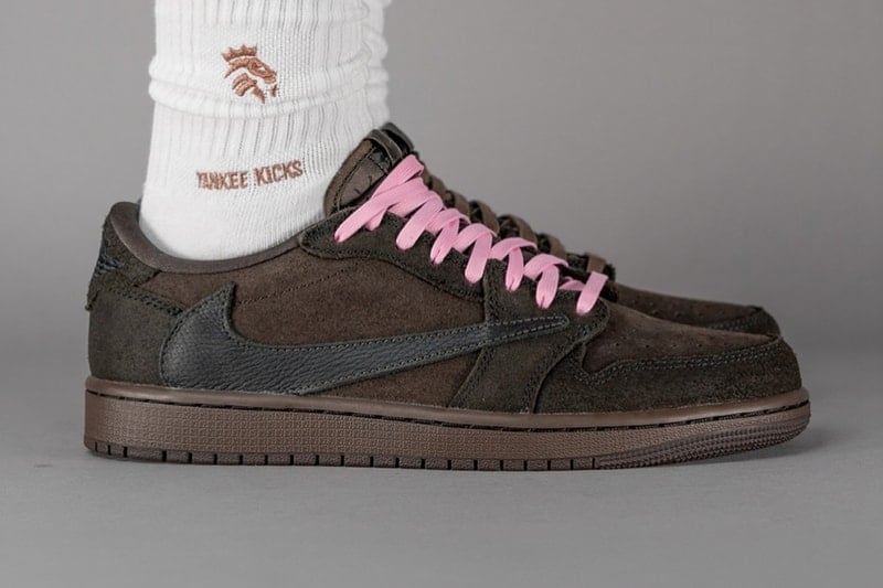 On-Foot Look at the Travis Scott x Air Jordan 1 Low OG "Dark Mocha"