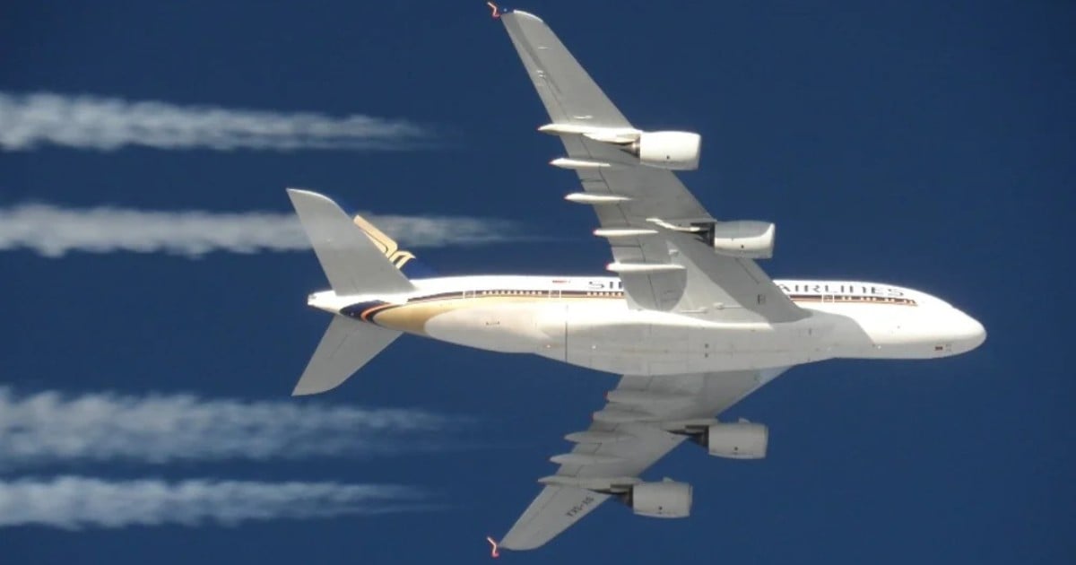 On this date in 2007, Airbus delivered its first A380 to Singapore Airlines