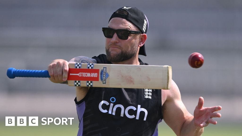 Pakistan vs England: Brendon McCullum says tourists are 'realistic'