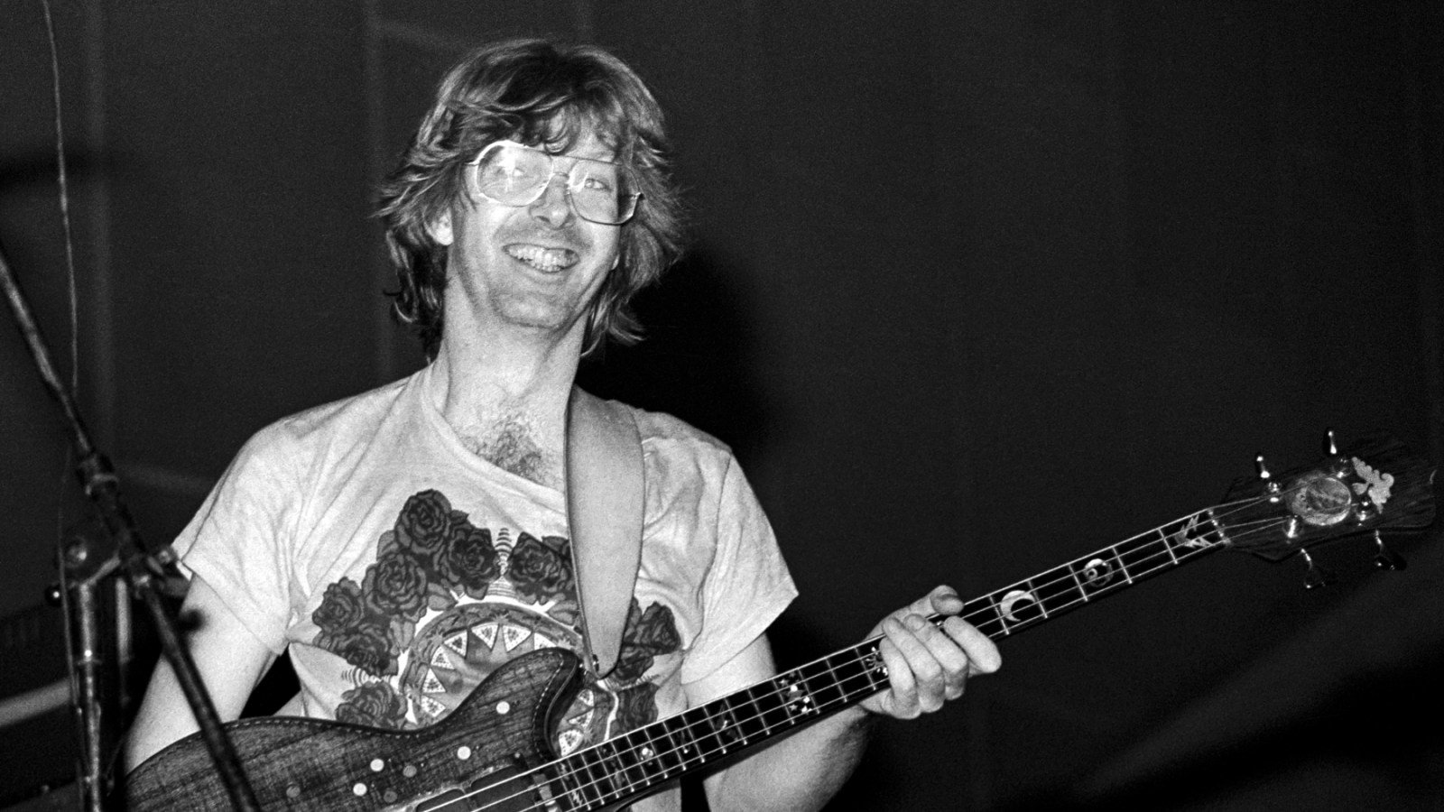 Phil Lesh, Grateful Dead Co-Founder and Bassist, Dead at 84