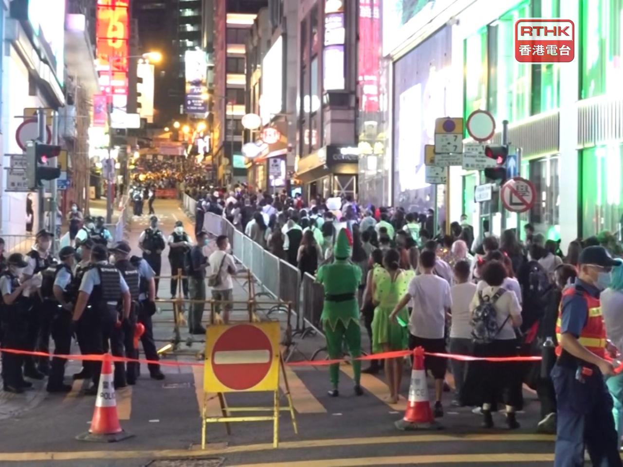 Police to monitor Lan Kwai Fong on Halloween with CCTV